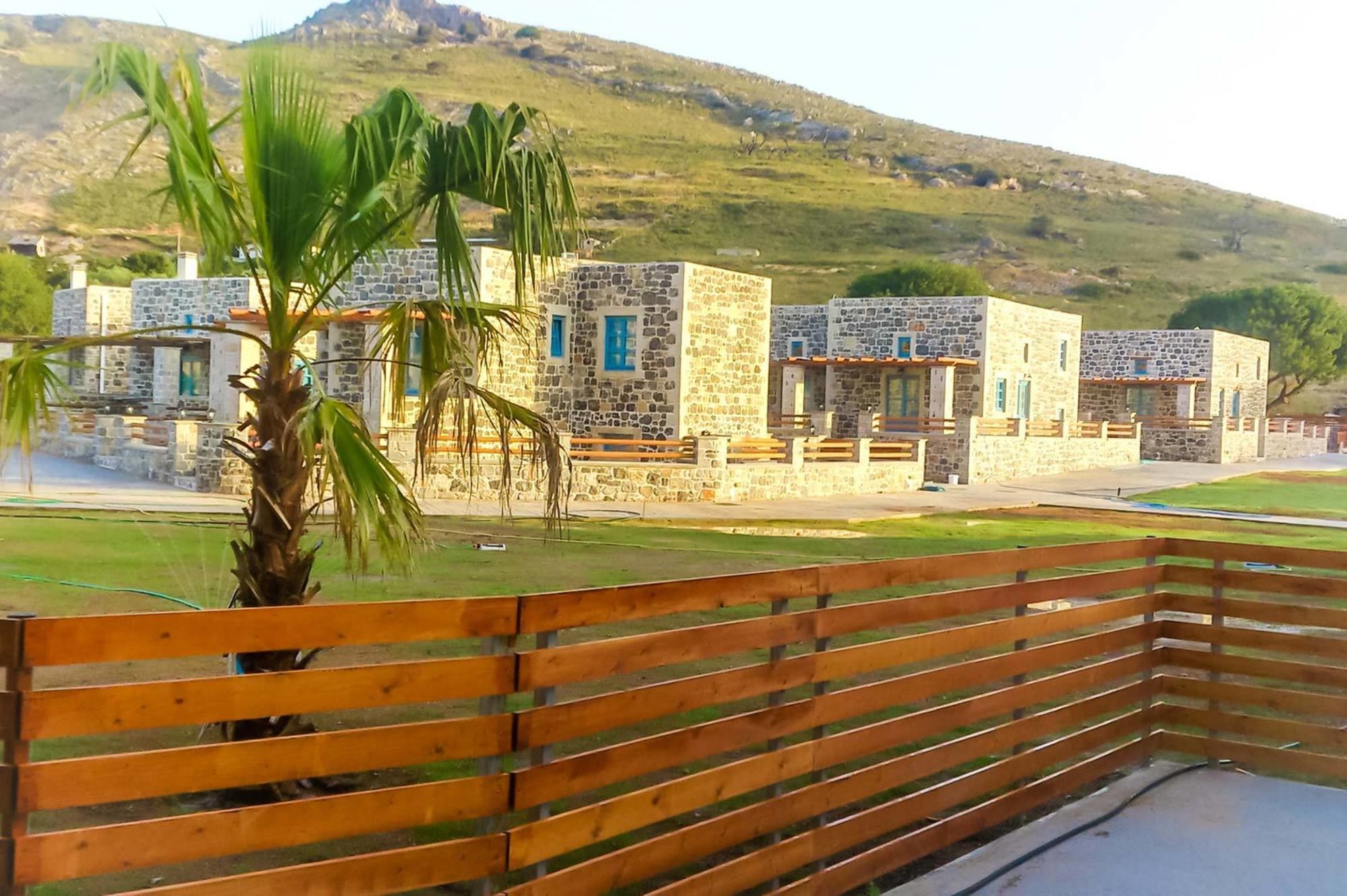 H Hotel Pserimos Villas Pserimos Town Eksteriør bilde